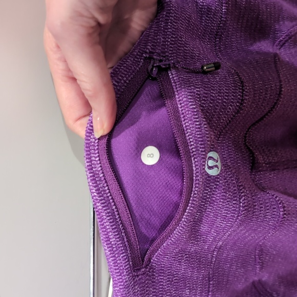Lululemon 2 Pair EUC Speed Tights Size 8 side pockets purple and blue - Picture 14 of 15